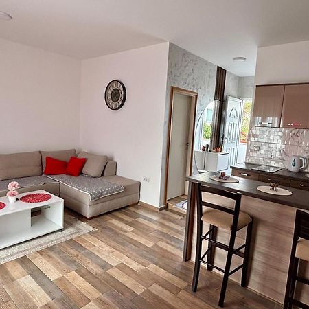 Apartmani Jovan Ülgün Dış mekan fotoğraf