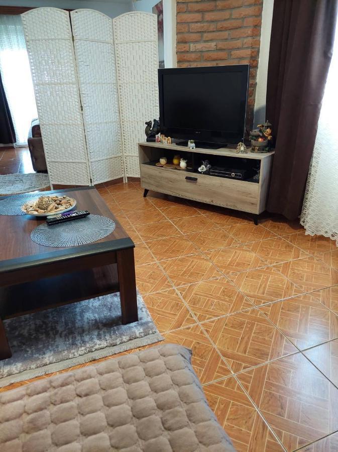 Apartmani Jovan Ülgün Dış mekan fotoğraf