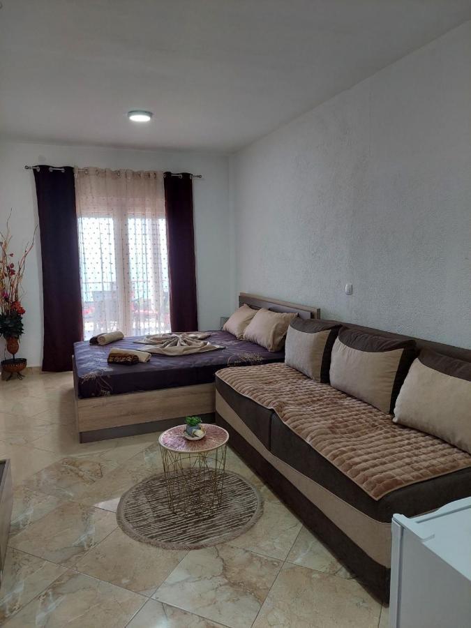 Apartmani Jovan Ülgün Dış mekan fotoğraf