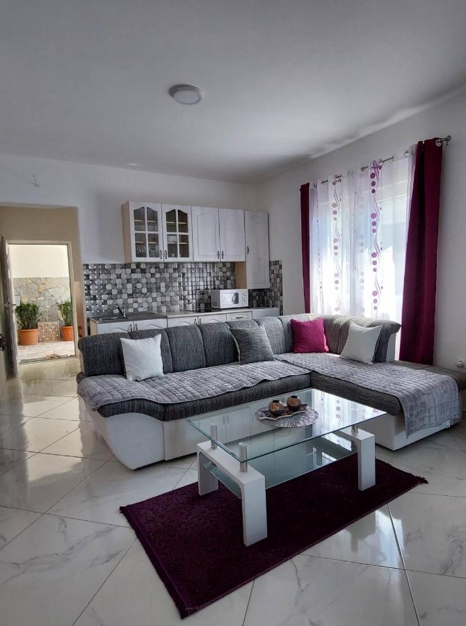 Apartmani Jovan Ülgün Dış mekan fotoğraf