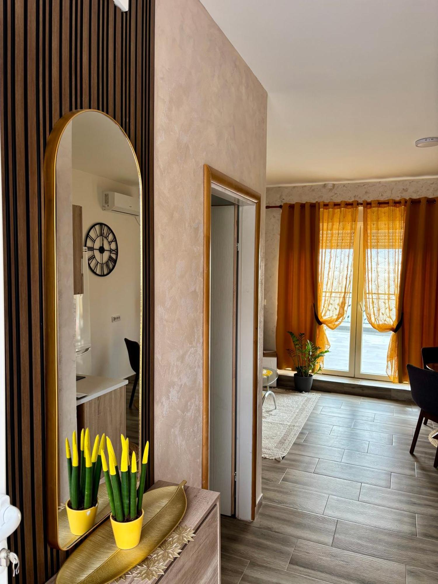 Apartmani Jovan Ülgün Dış mekan fotoğraf